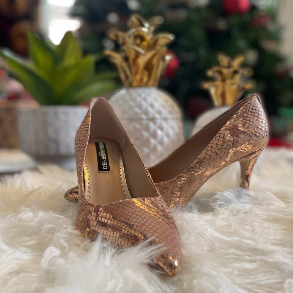 Karl Lagerfield  Royale Pump In Nude/ Rose Gold Leather Snake Skin